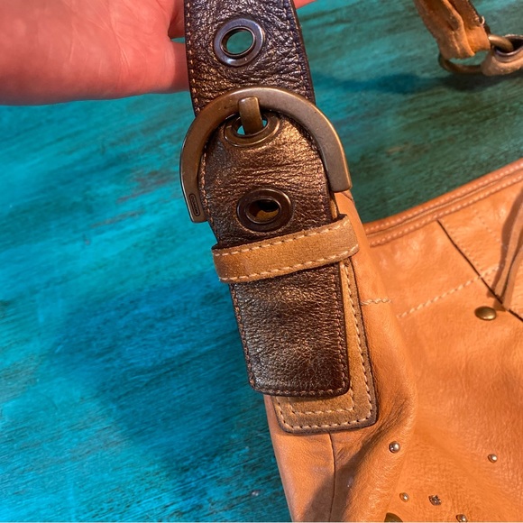 Coach vintage leather bag with crystals and rivets. - Picture 5 of 5
